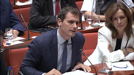 Albert Rivera durante la comparecencia de Jordi Pujol en el Parlament