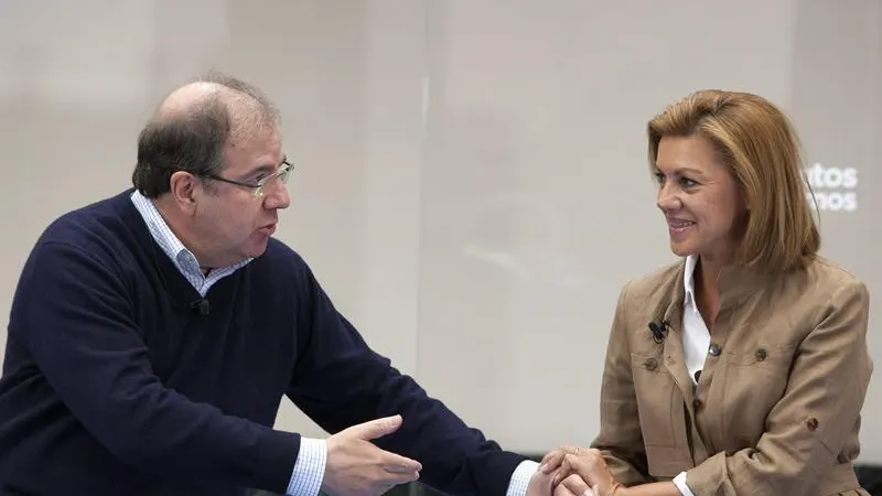 Cospedal tilda a Mas de "gobernante irresponsable y suicida"