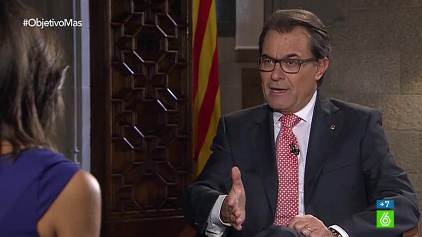 8 Artur Mas plano medio