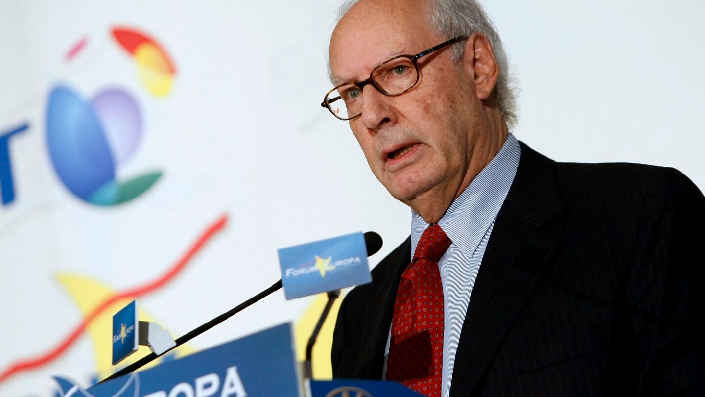 El exministro de Econom&iacute;a y Hacienda Miguel Boyer