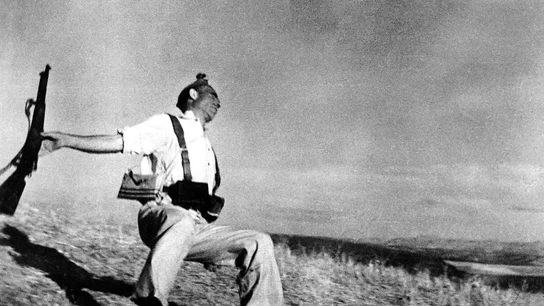 Muerte de un miliciano, de Robert Capa Muerte de un miliciano, de Robert Capa