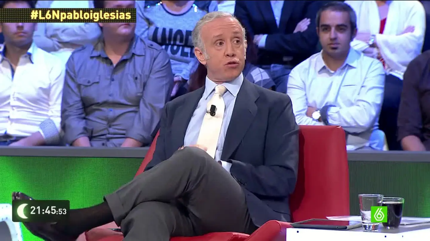 Eduardo Inda: "El ascenso tan rápido de Podemos se debe a que los demás jugadores se lo han puesto a huevo" Eduardo Inda: "El ascenso tan rápido de Podemos se debe a que los demás jugadores se lo han puesto a huevo"