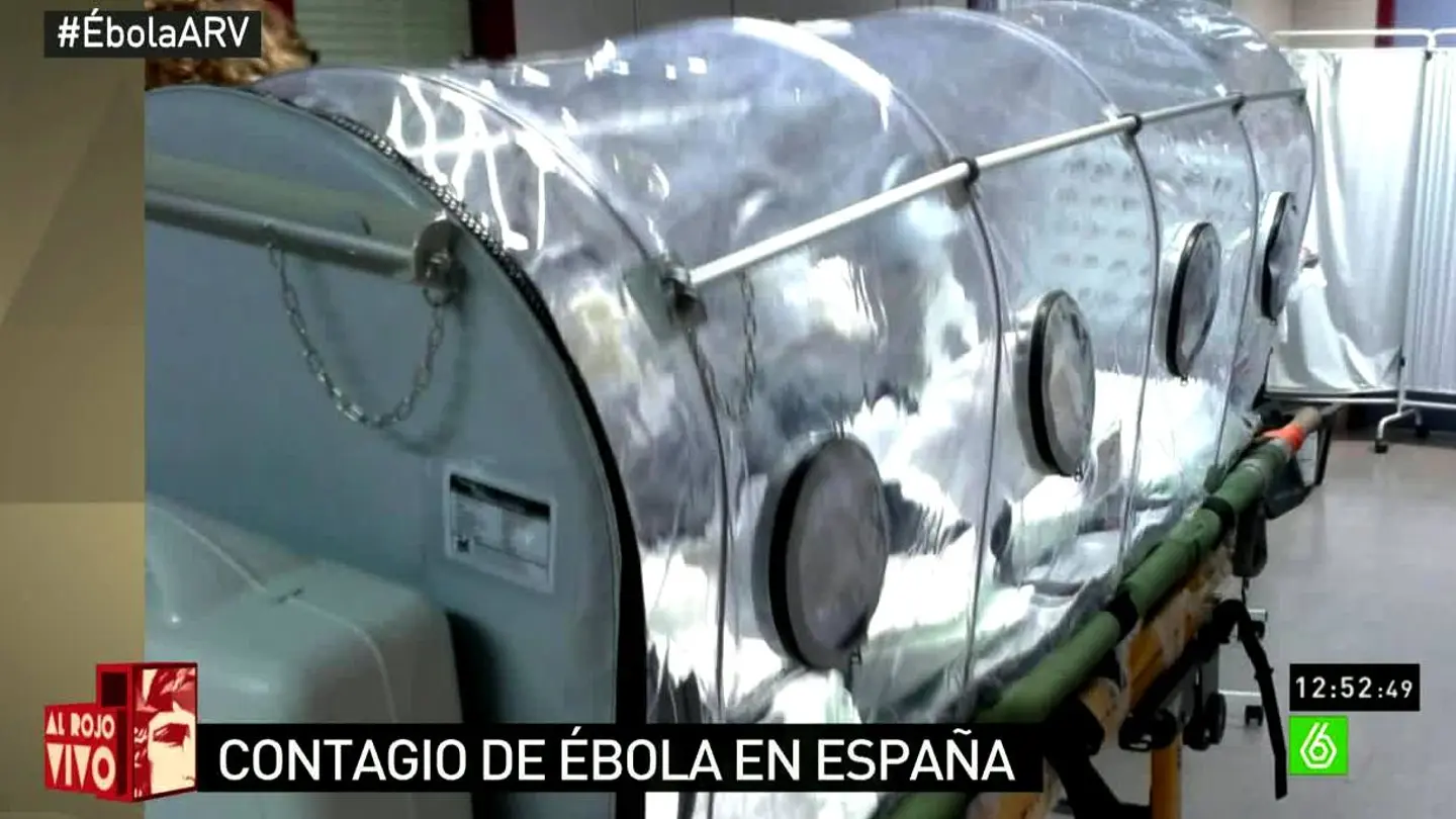 Traslado de la auxiliar infectada por ébola Traslado de la auxiliar infectada por ébola