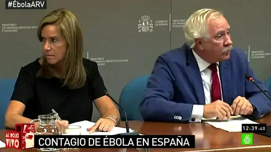 Ana Mato en rueda de prensa Ana Mato en rueda de prensa