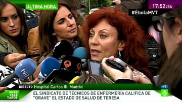 Elvira González habla con los medios
