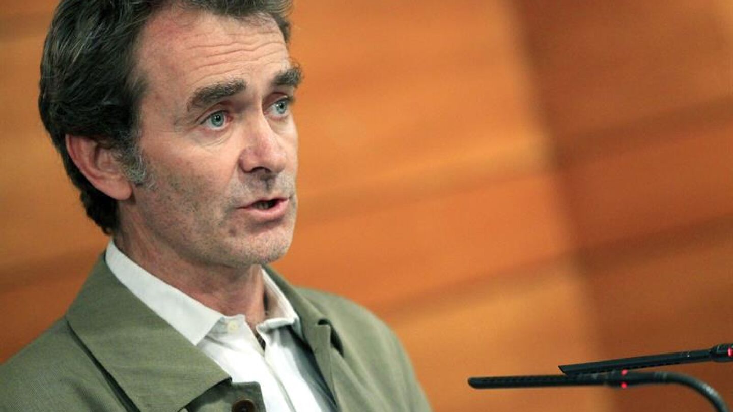 Fernando Sim&oacute;n, portavoz del Comit&eacute; Especial para la gesti&oacute;n de la crisis del &eacute;bola