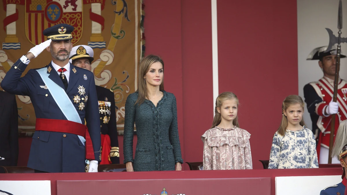 Los Reyes presiden el desfile militar