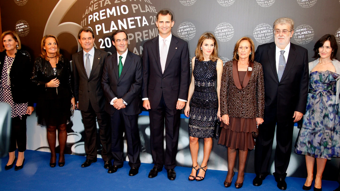 Los Reyes y José Manuel Lara, entre otros, en una edición de los premios Los Reyes y José Manuel Lara, entre otros, en una edición de los premios