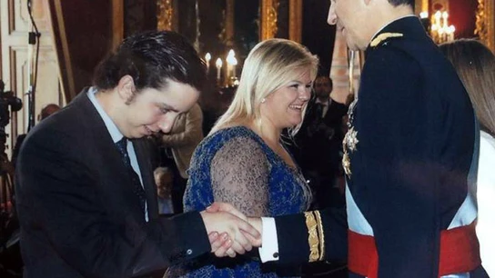 Nicolás Gómez-Iglesias con el rey Felipe VI Nicolás Gómez-Iglesias con el rey Felipe VI