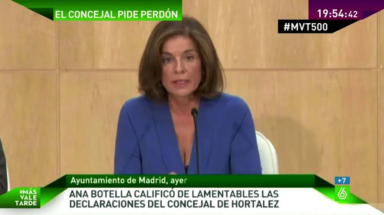 Ana Botella habla ante los medios