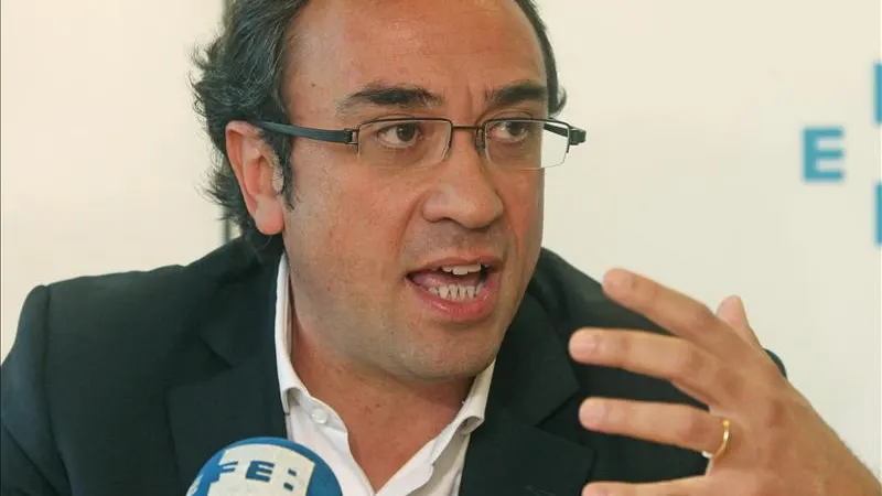 Rull: "El Gobierno español se siente impotente e intenta ridiculizar la consulta" Rull: "El Gobierno español se siente impotente e intenta ridiculizar la consulta"