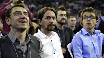 Pablo Iglesias pide en la Asamblea que no le aplaudan: "Soy sólo un militante, no un macho alfa"