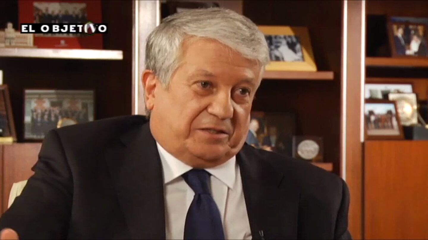 Arturo Fern&aacute;ndez se excusa en la entrevista con Ana Pastor