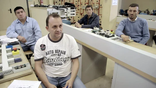 Alumnos de curso de formación Alumnos de curso de formación