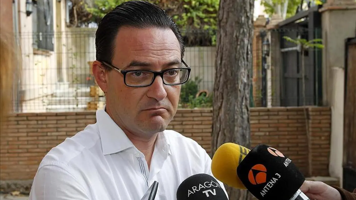 Carlos Muñoz, diputado popular por Teruel, dimite por realizar viajes privados con cargo al Congreso Carlos Muñoz, diputado popular por Teruel, dimite por realizar viajes privados con cargo al Congreso