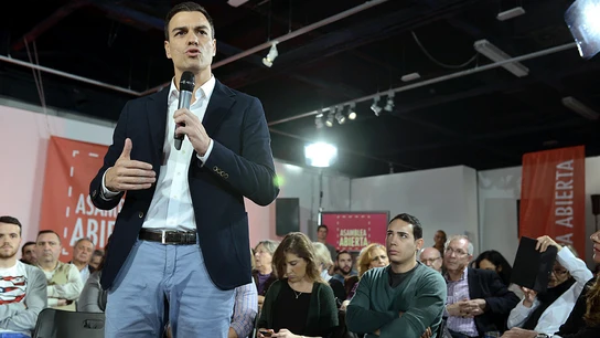 Sánchez pide abrir el 10N el "nuevo tiempo" que conduce a la España federal Sánchez pide abrir el 10N el "nuevo tiempo" que conduce a la España federal