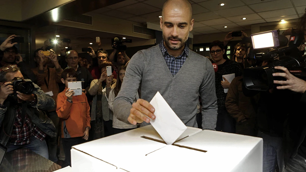 Guardiola vota en la Consulta del 9N