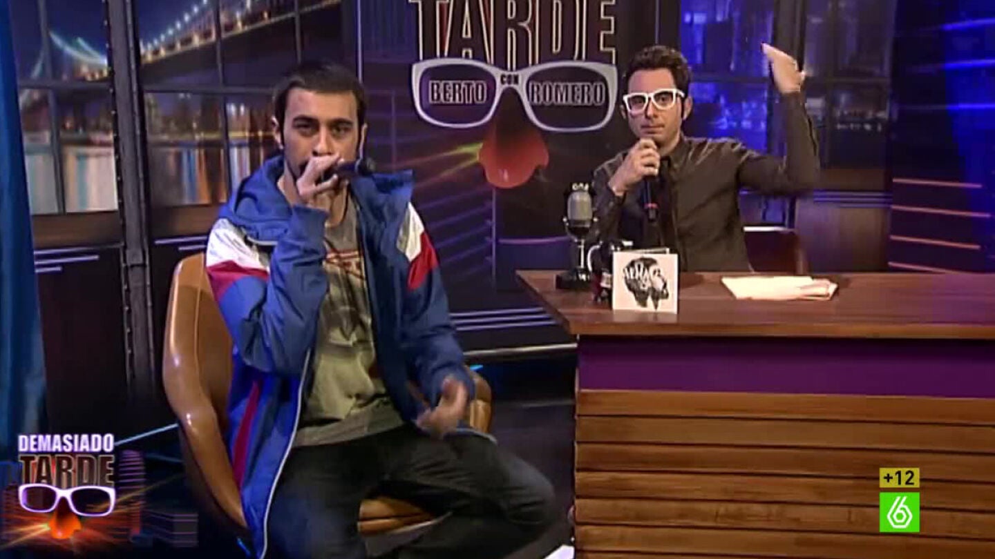 Rayden rapea con Berto