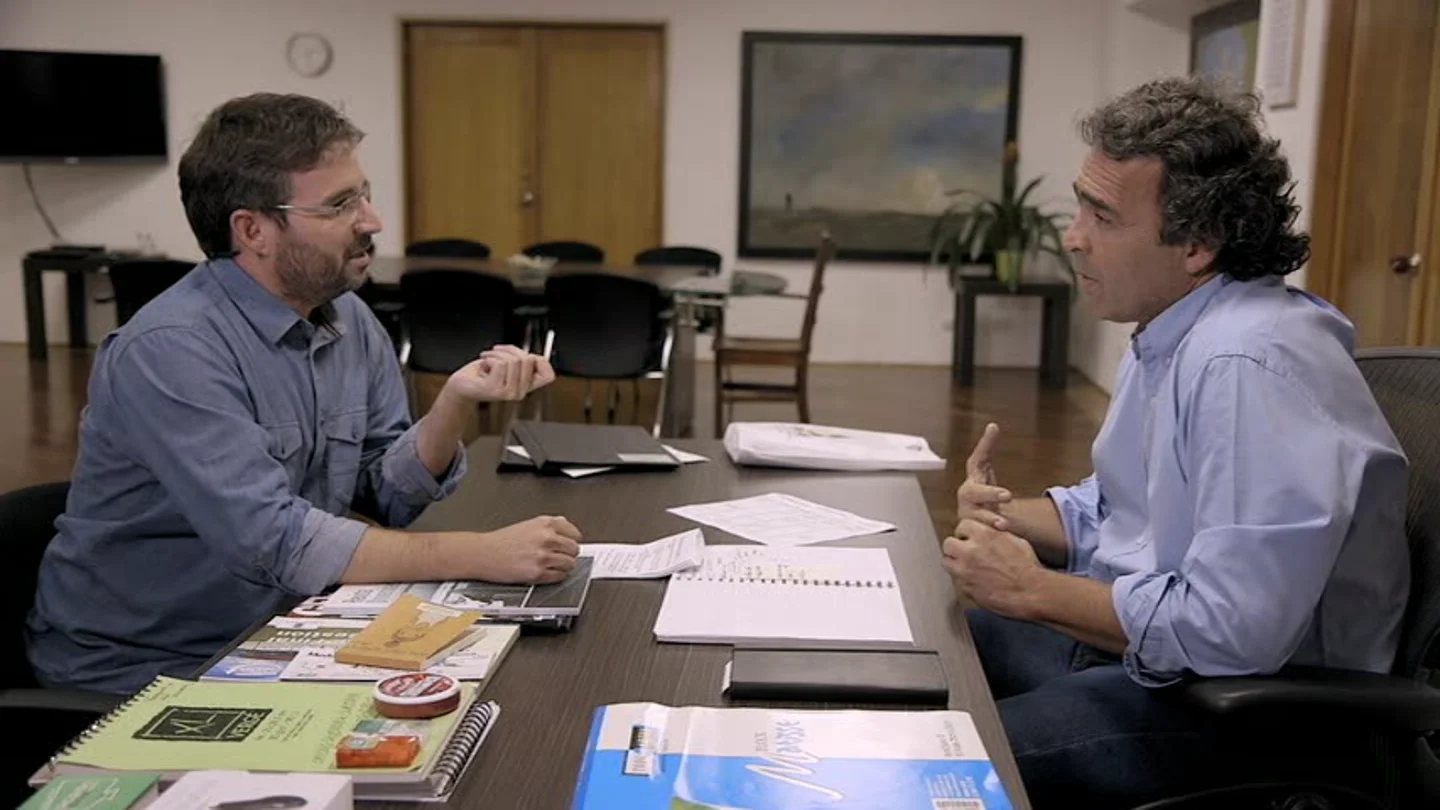 Jordi Évole habla con Sergio Fajardo Jordi Évole habla con Sergio Fajardo