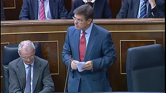Rafael Catalá justifica la no extradición de exministros franquistas: "La solicitud tiene naturaleza política" Rafael Catalá justifica la no extradición de exministros franquistas: "La solicitud tiene naturaleza política"