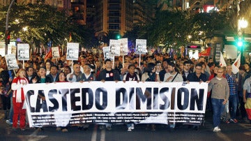 Manifestación en Alicante para pedir la dimisión de Sonia Castedo