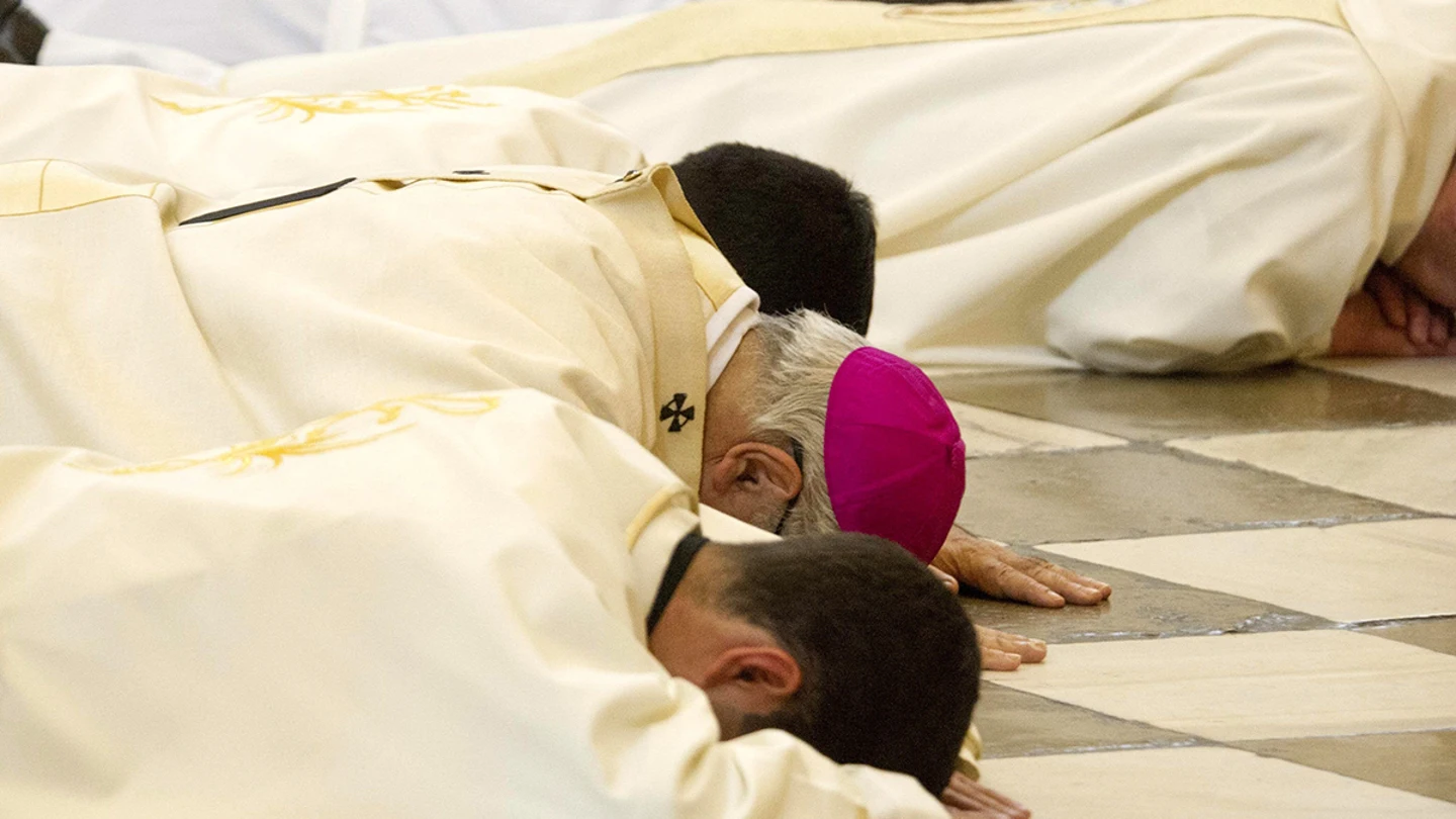 El arzobispo de Granada pedía perdón por los "escándalos" de la Iglesia El arzobispo de Granada pedía perdón por los "escándalos" de la Iglesia