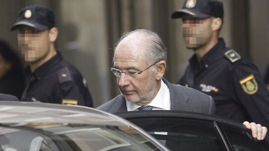  La Audiencia Nacional sit&uacute;a a Rato como responsable de la emisi&oacute;n de las 'tarjetas black'