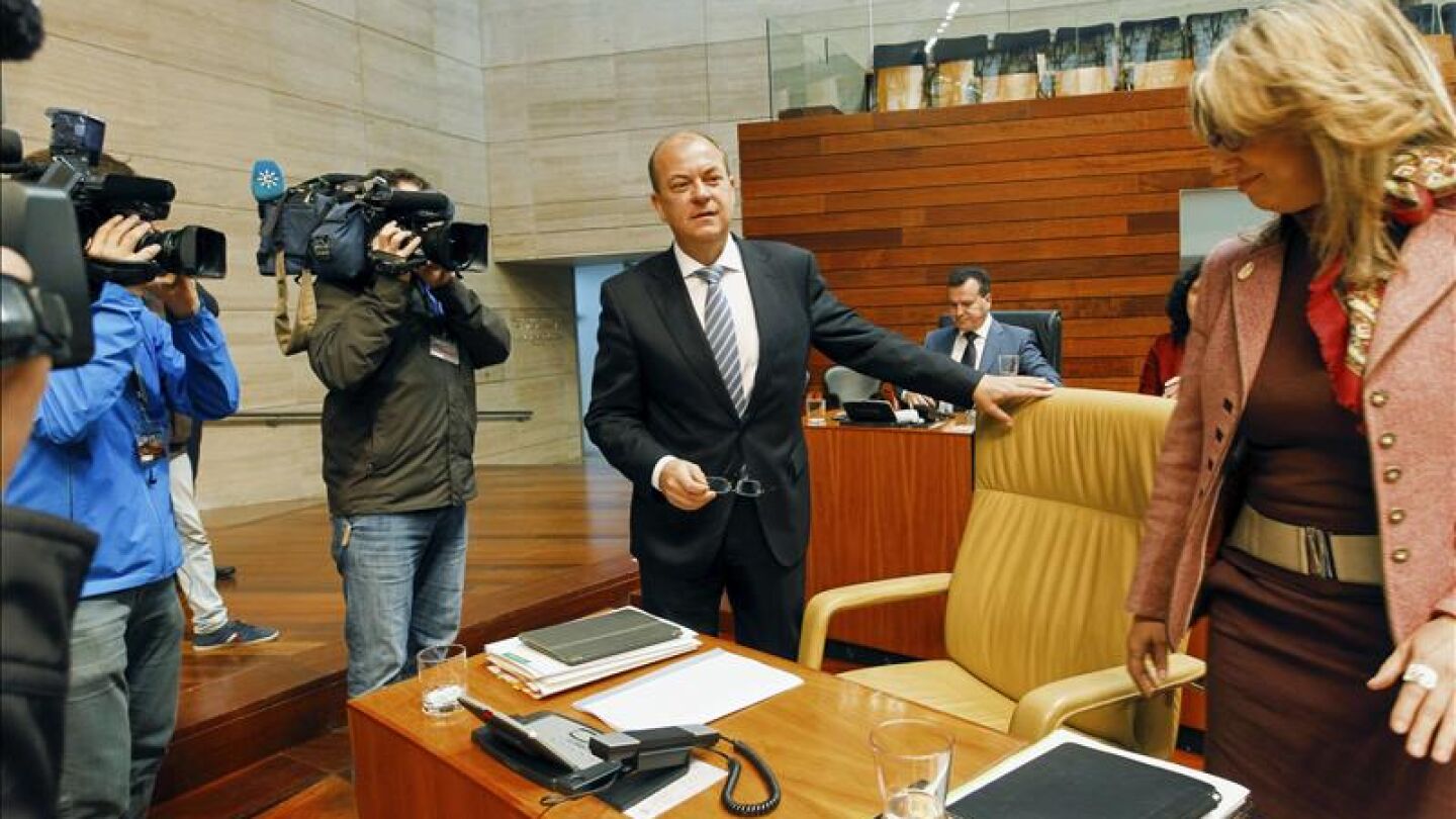 Jos&eacute; Antonio Monago en el parlamento extreme&ntilde;o