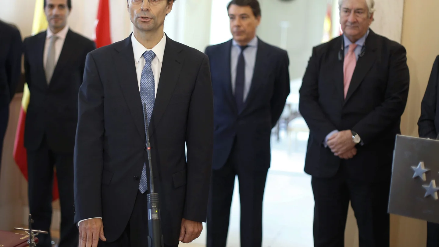 Javier Maldonado toma posesión como consejero de Sanidad de la Comunidad de Madrid Javier Maldonado toma posesión como consejero de Sanidad de la Comunidad de Madrid