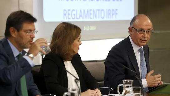 Cristóbal Montoro durante la rueda de prensa posterior al Consejo de Ministros Cristóbal Montoro durante la rueda de prensa posterior al Consejo de Ministros