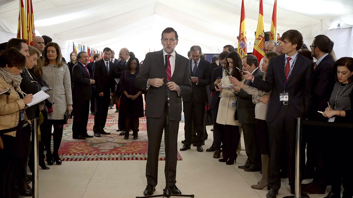 Rajoy ve difícil hablar con Mas porque "lo que quiere es irse de España" Rajoy ve difícil hablar con Mas porque "lo que quiere es irse de España"