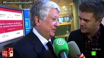 Arturo Fernández habla con los medios