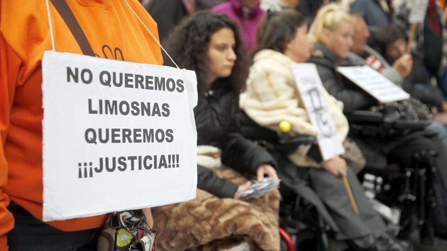 Plataformas y colectivos de discapacitados denuncian el incumplimiento de la Ley de Dependencia