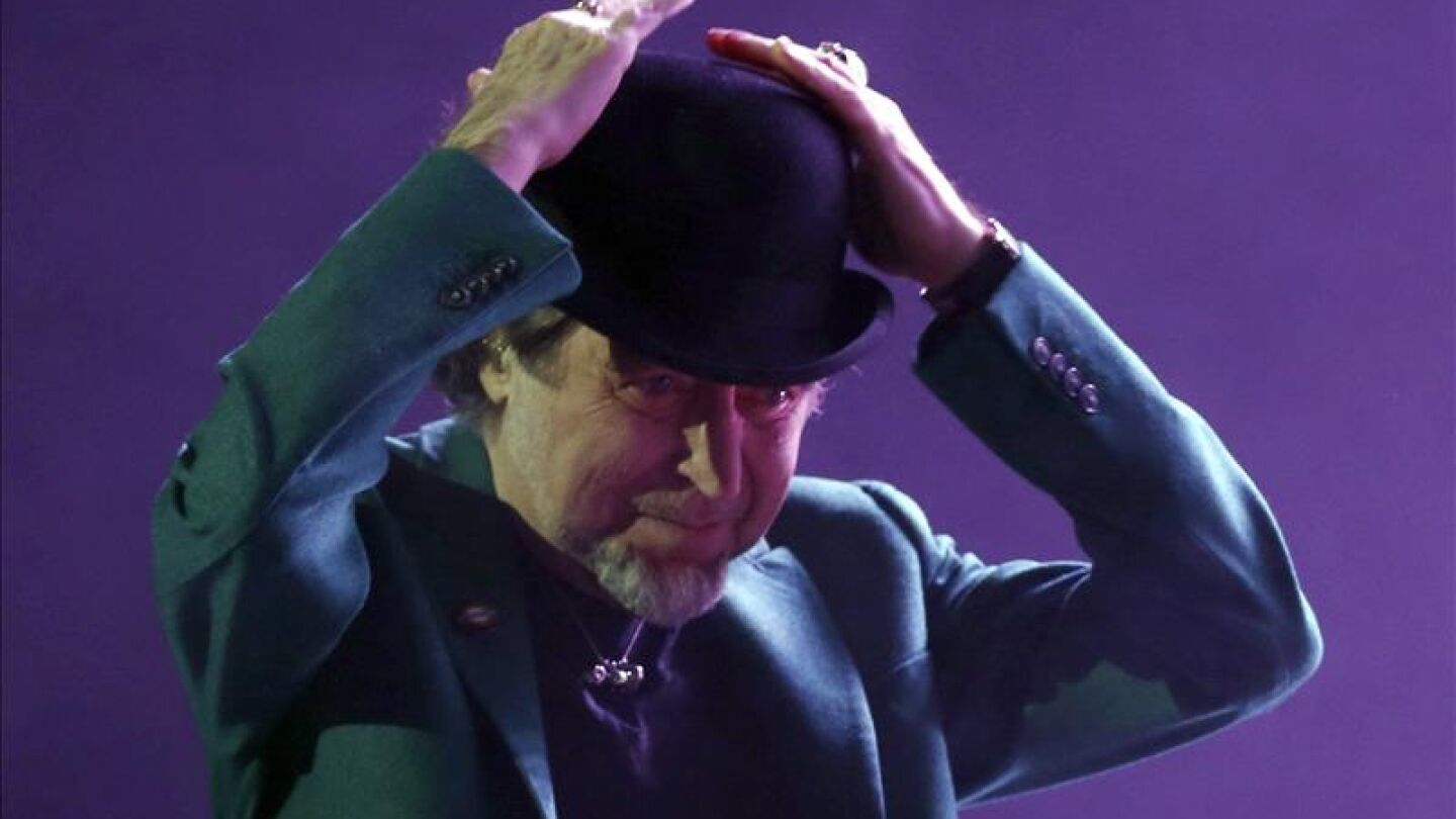 El cantante Joaqu&iacute;n Sabina durante el concierto