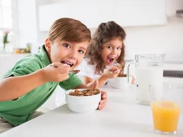 Los cereales, producto básico en la alimentación de los niños Los cereales, producto básico en la alimentación de los niños