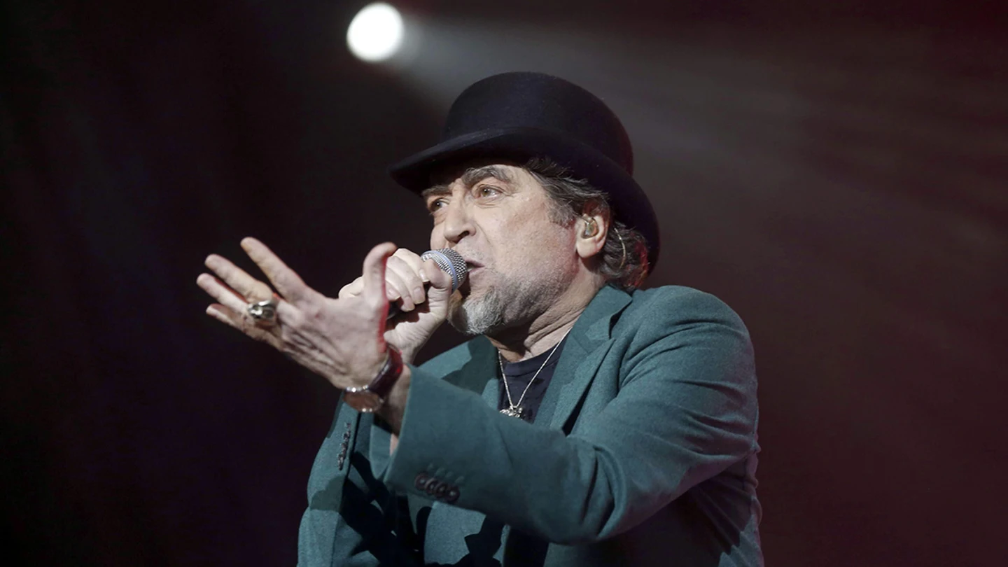 El mánager de Joaquín Sabina confirma que el concierto del martes en Madrid "sigue en pie" El mánager de Joaquín Sabina confirma que el concierto del martes en Madrid "sigue en pie"
