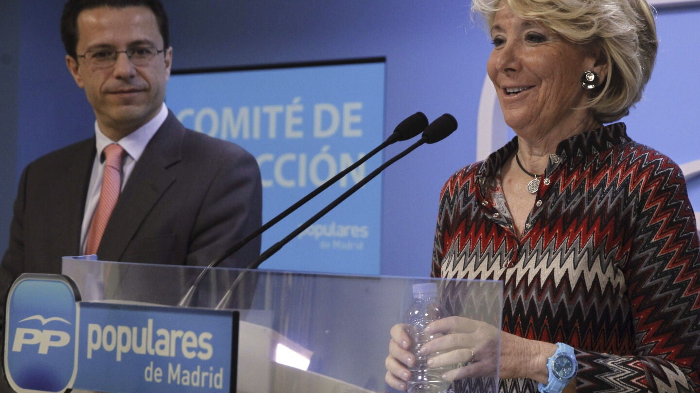 Esperanza Aguirre junto a Javier Fern&aacute;ndez Lasquetty