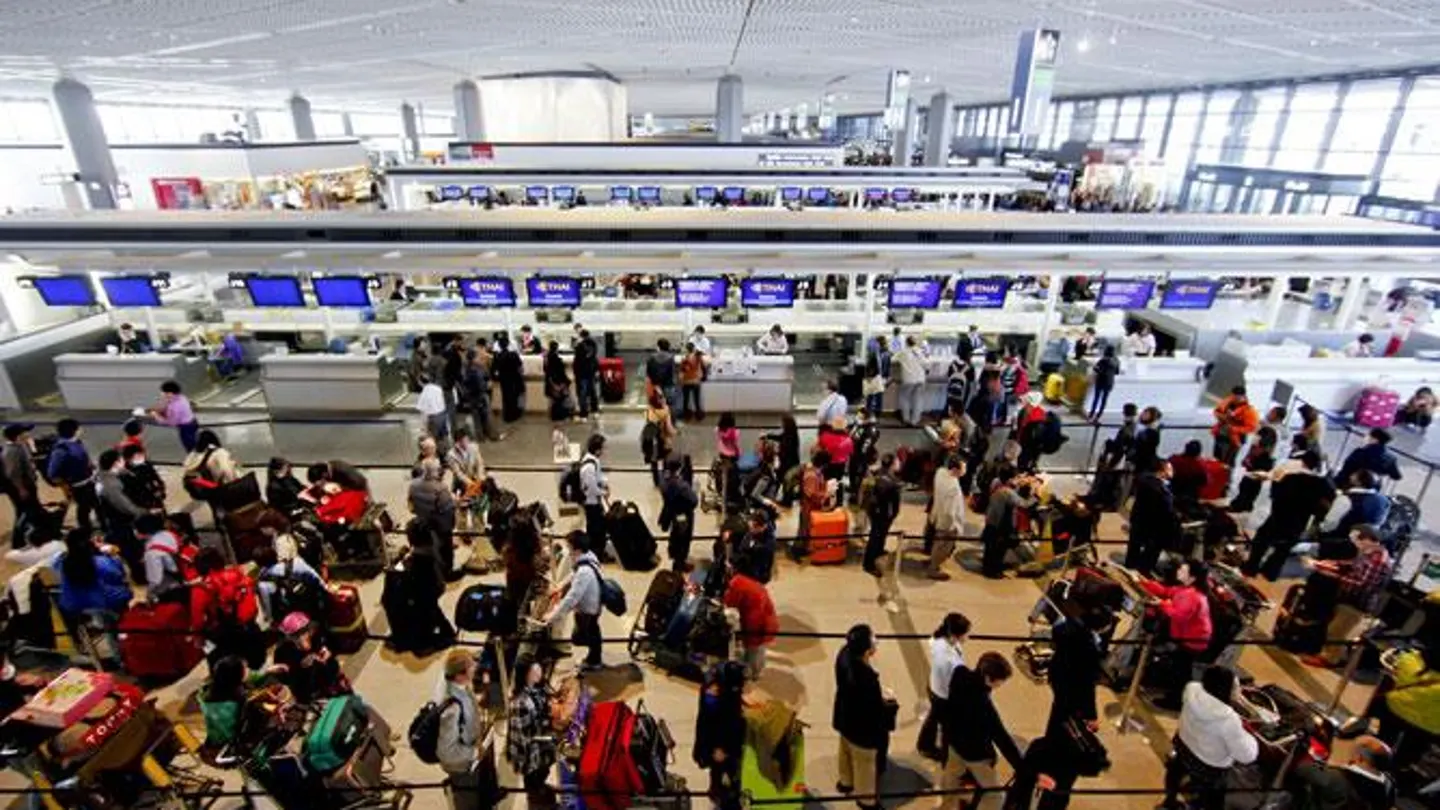Colas en los aeropuertos Colas en los aeropuertos