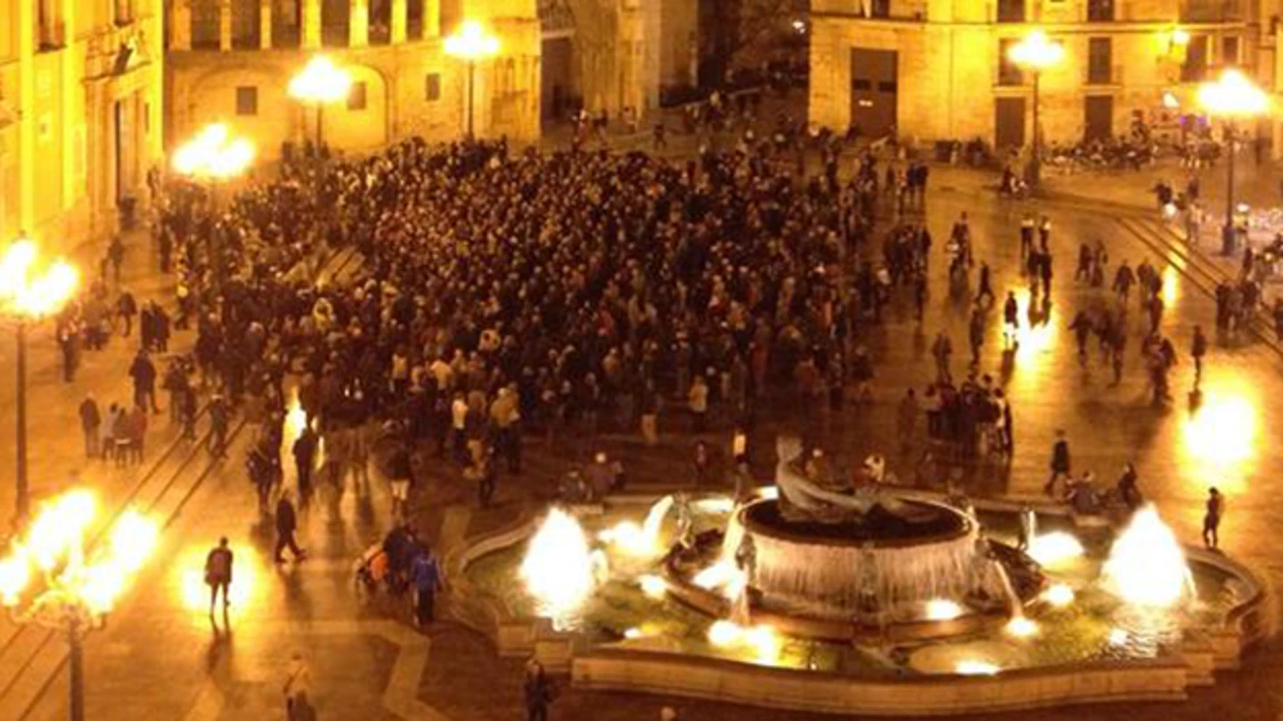 Las víctimas del accidente de metro de Valencia piden justicia en la primera concentración del año Las víctimas del accidente de metro de Valencia piden justicia en la primera concentración del año
