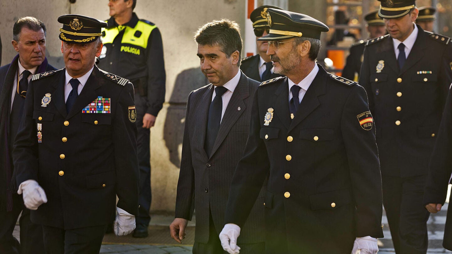 Tras el funeral del agente muerto