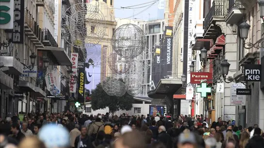Aspecto de la calle Preciados, en Madrid, un día del pasado mes de diciembre Aspecto de la calle Preciados, en Madrid, un día del pasado mes de diciembre