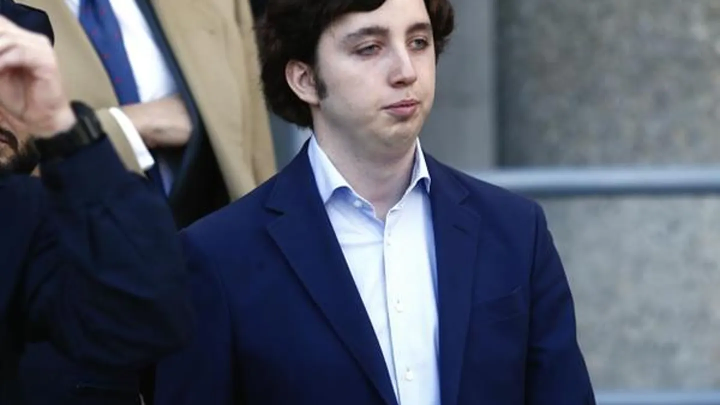 El 'pequeño Nicolás' a la salida de los juzgados El 'pequeño Nicolás' a la salida de los juzgados
