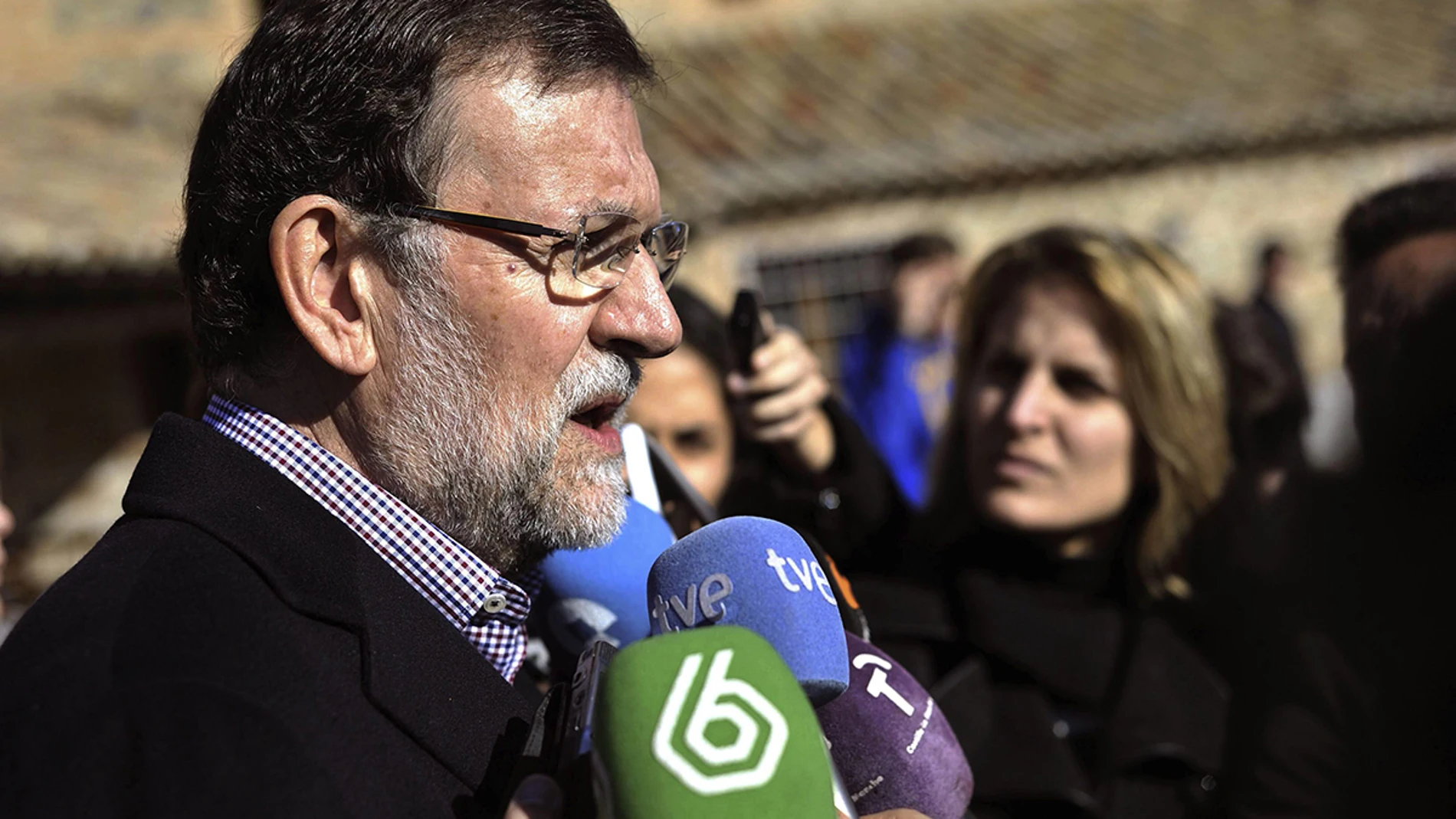 Rajoy afirma que ningún español se quedará sin el medicamento que le prescriba el médico
