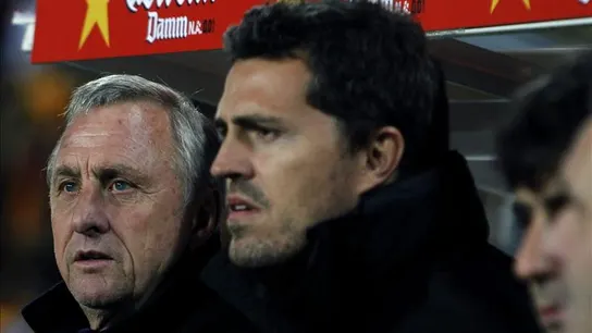 Óscar García puede ser el nuevo entrenador del Barcelona, según la prensa inglesa Óscar García puede ser el nuevo entrenador del Barcelona, según la prensa inglesa