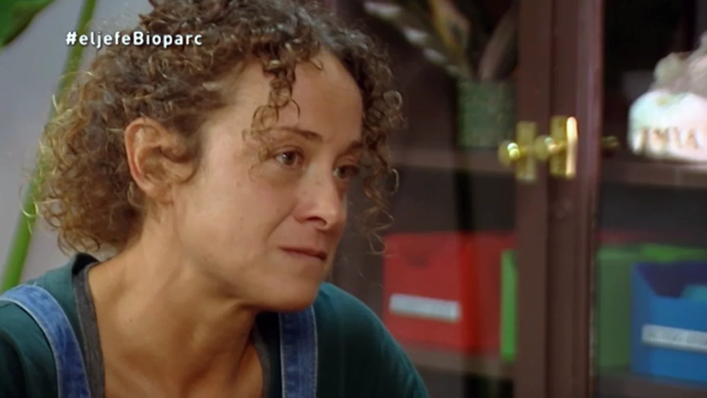 El cara a cara entre Raquel y 'El jefe infiltrado' El cara a cara entre Raquel y 'El jefe infiltrado'