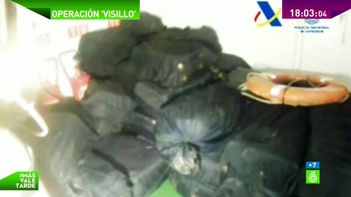 fardos de droga en el interior del pesquero