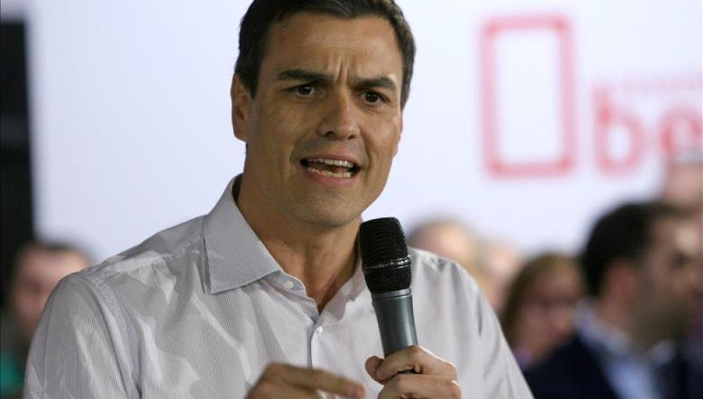 Pedro Sánchez pronuncia un discurso