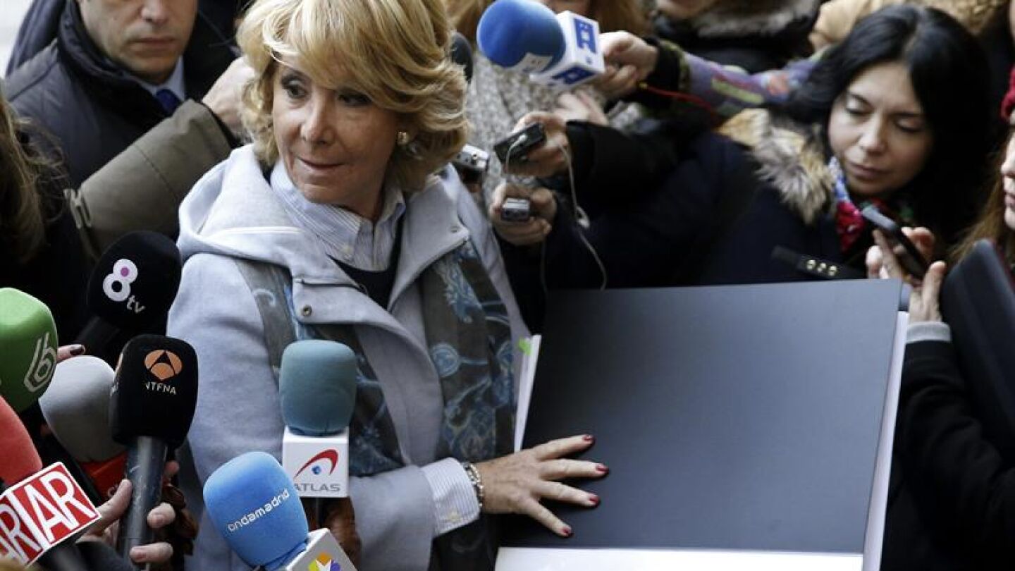  Esperanza Aguirre a su salida de los juzgados