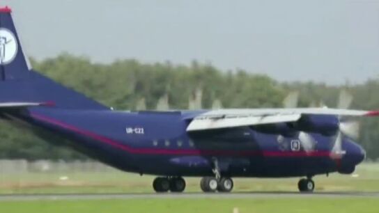 El ruido de un avi&oacute;n carguero de fabricaci&oacute;n rusa desata protestas por toda Espa&ntilde;a