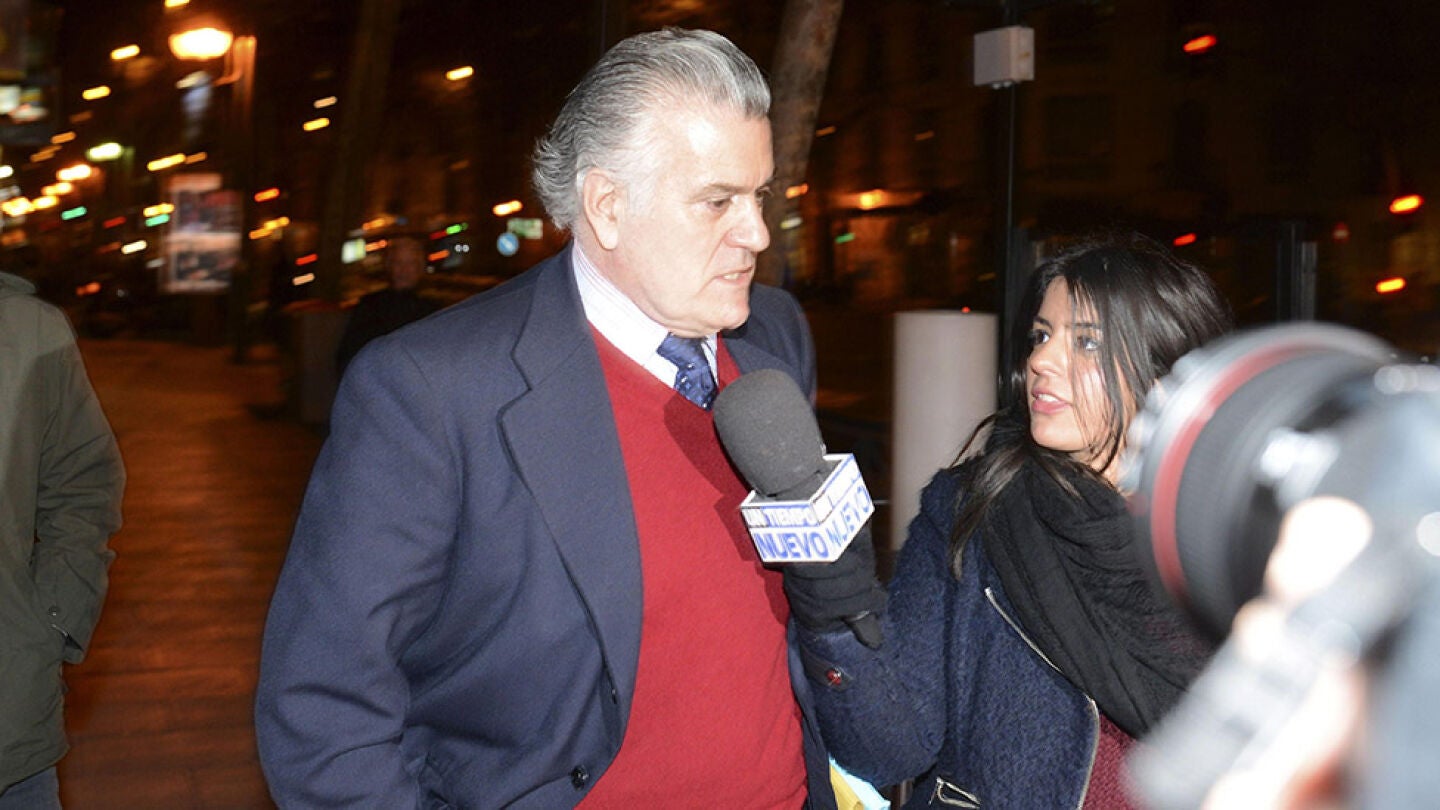 B&aacute;rcenas a su salida de Soto del Real